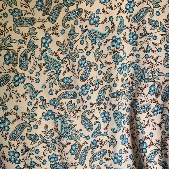 Maurices Delton Paisley Print Zipper Back Short Sleeve Blouse Plus Size 4x Size - Picture 4 of 7